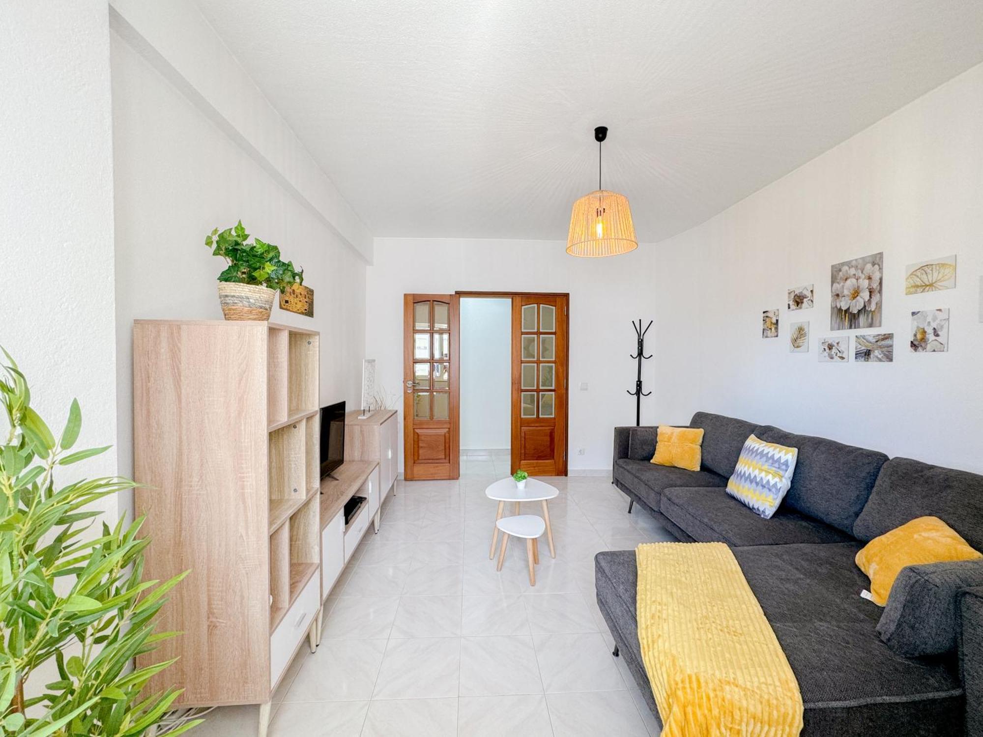 Urban Retreat With Easy Beach Access #1892 Lagos Exteriör bild