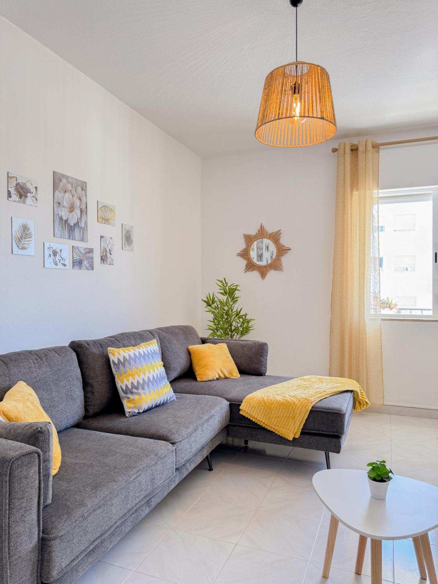 Urban Retreat With Easy Beach Access #1892 Lagos Exteriör bild